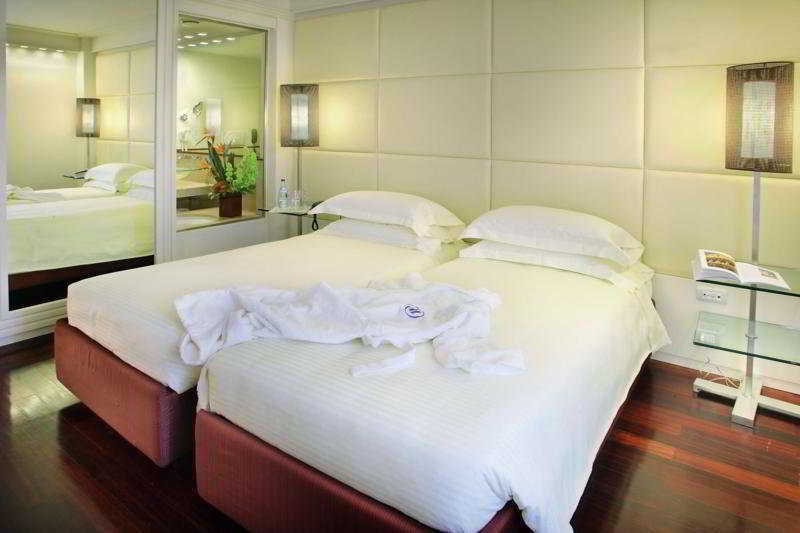 Hilton Florence Metropole Esterno foto